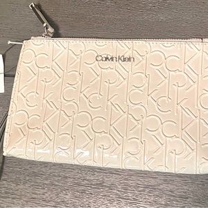 NWT Calvin Klein initial wristlet